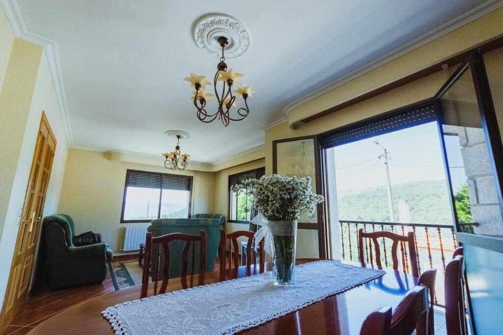 Casa Ourense Guxinde A Pereira Eksteriør billede